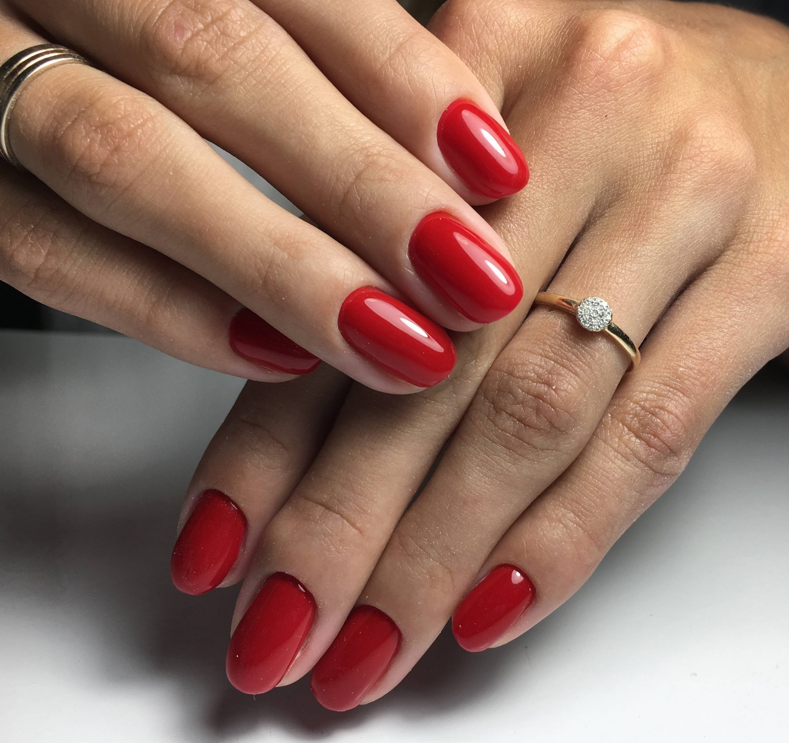 Red Manicure – 2022-2-23: Fashion Trends And Novelties