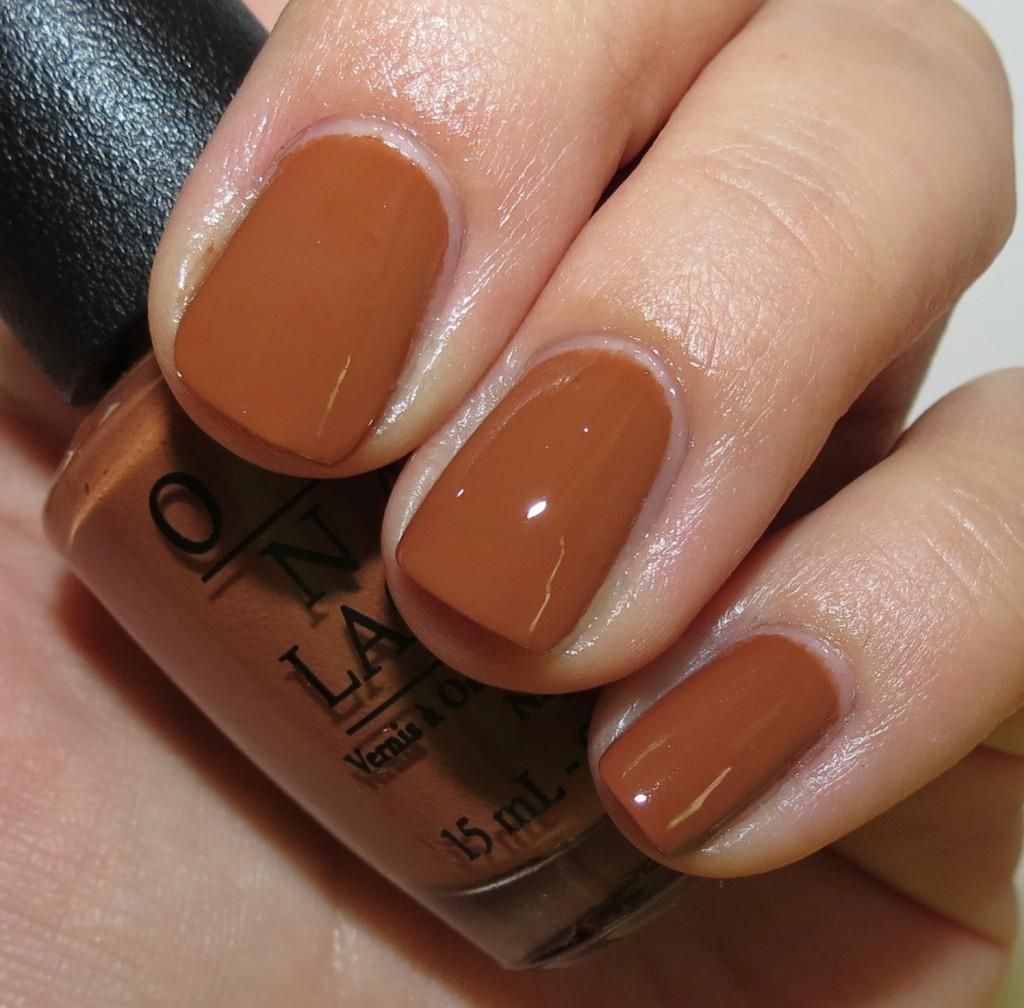 OPI: A-piers to be Tan (opaque in 1 coat) Nail polish color fall