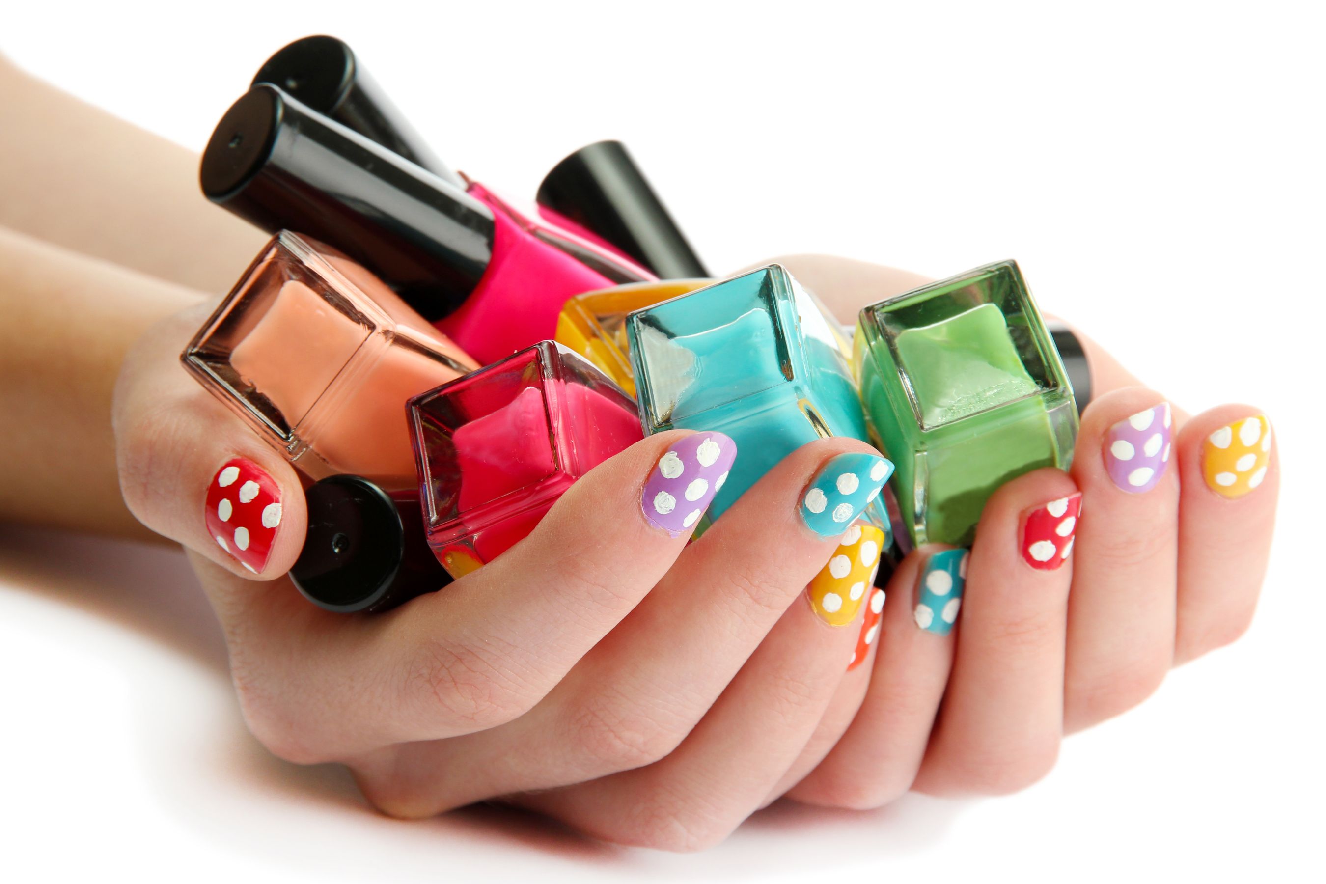 How to Remove Nail Polish Stains from your Garment | Cleanipedia